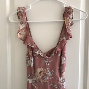 Floral ruffle sleeve dress with cutout back